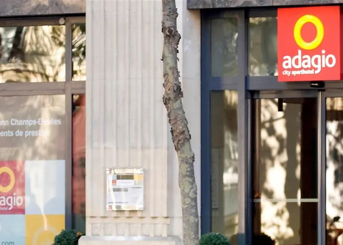 Adagio Haussmann Champs Elysees Párizs