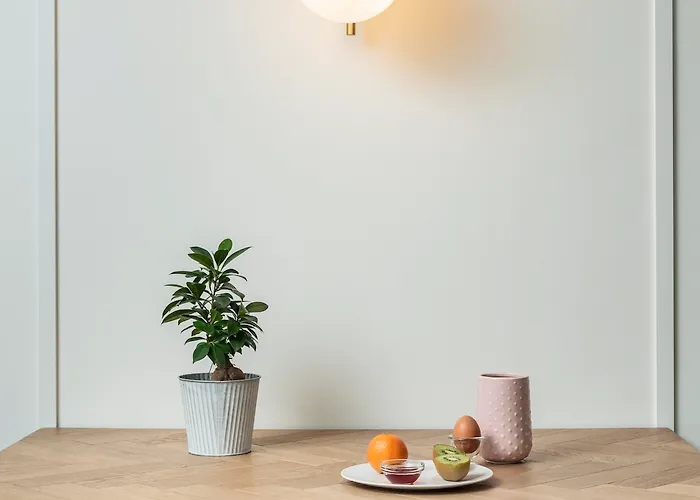 Adagio Haussmann Champs Elysees