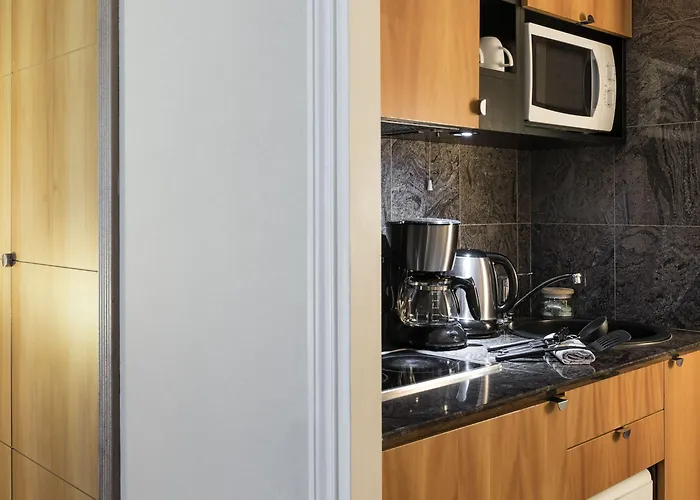 Adagio Haussmann Champs Elysees Apartmanhotel Párizs