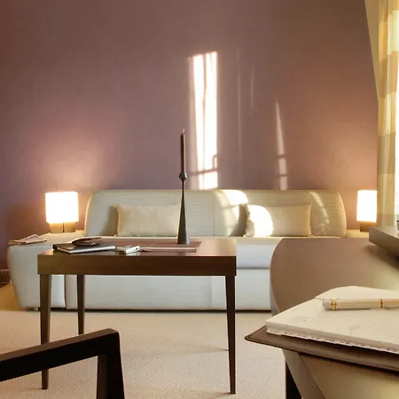 Adagio Haussmann Champs Elysees