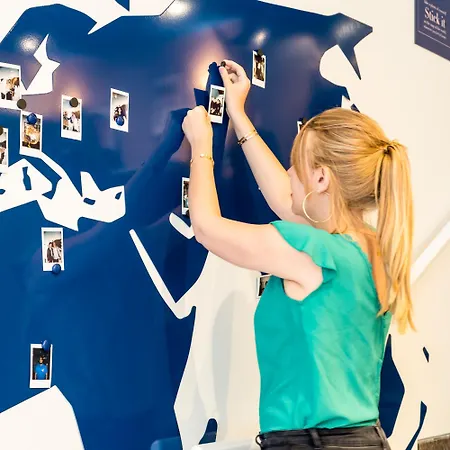 Adagio Haussmann Champs Elysees アパートホテル パリ