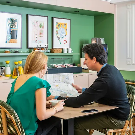 Adagio Haussmann Champs Elysees アパートホテル 4*