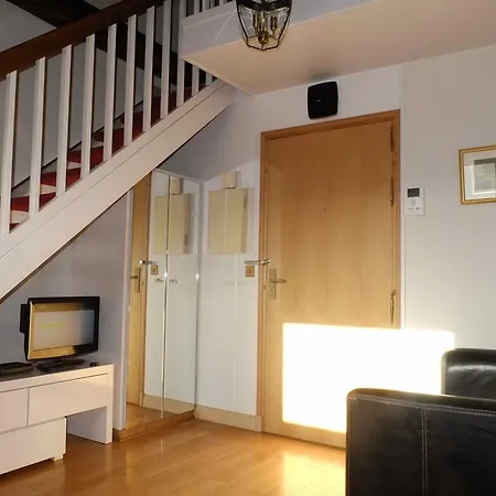 Adagio Haussmann Champs Elysees アパートホテル パリ