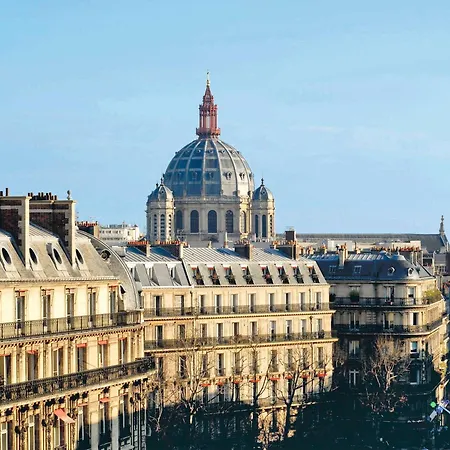 Adagio Haussmann Champs Elysées 4* París