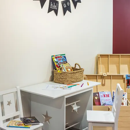 Adagio Haussmann Champs Elysees Aparthotel