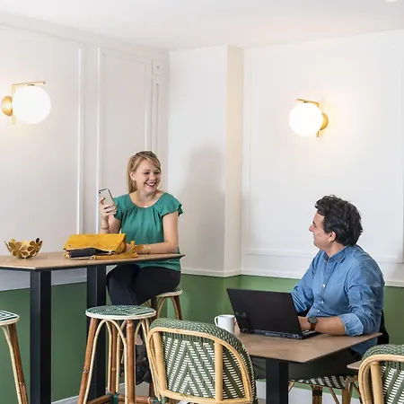 Aparthotel Adagio Haussmann Champs Elysees 4*