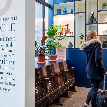 Adagio Haussmann Champs Elysees 4*