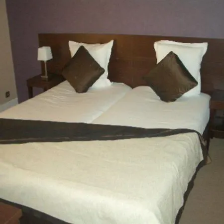 Adagio Haussmann Champs Elysees 4*