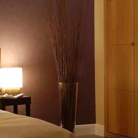Adagio Haussmann Champs Elysées Apartahotel