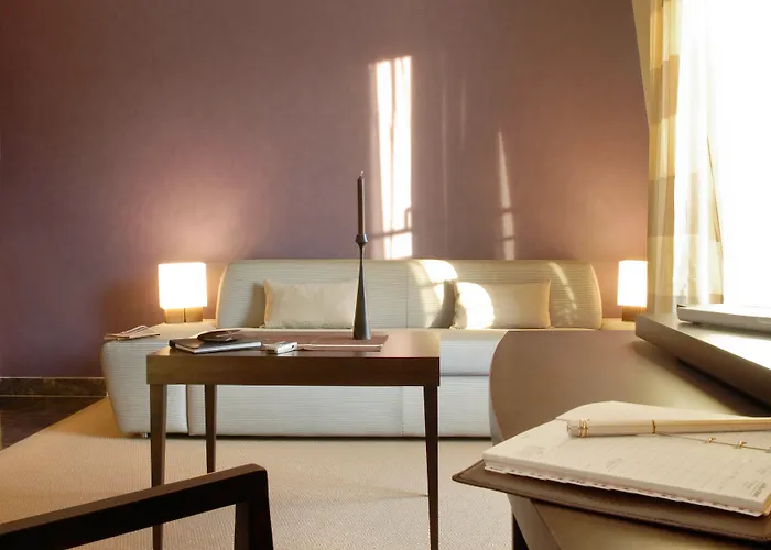 Adagio Haussmann Champs Elysees