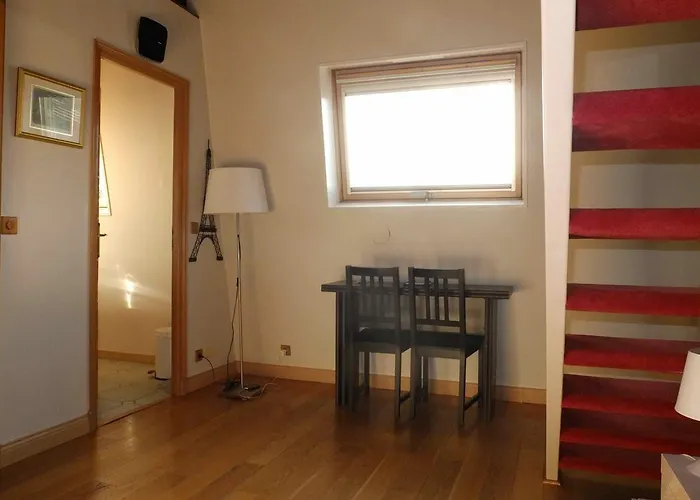Adagio Haussmann Champs Elysees Lägenhetshotell 4*