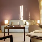 Adagio Haussmann Champs Elysees
