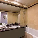 Lejlighedshotel Adagio Haussmann Champs Elysees