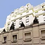 Adagio Haussmann Champs Elysees 4*