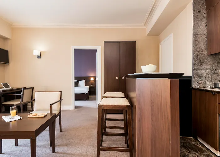 Adagio Haussmann Champs Elysees Apart Otel Paris