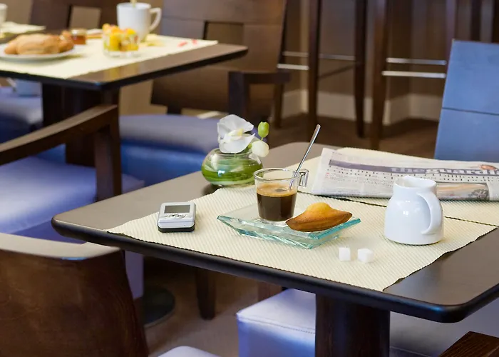 Adagio Haussmann Champs Elysees Apart-hotel