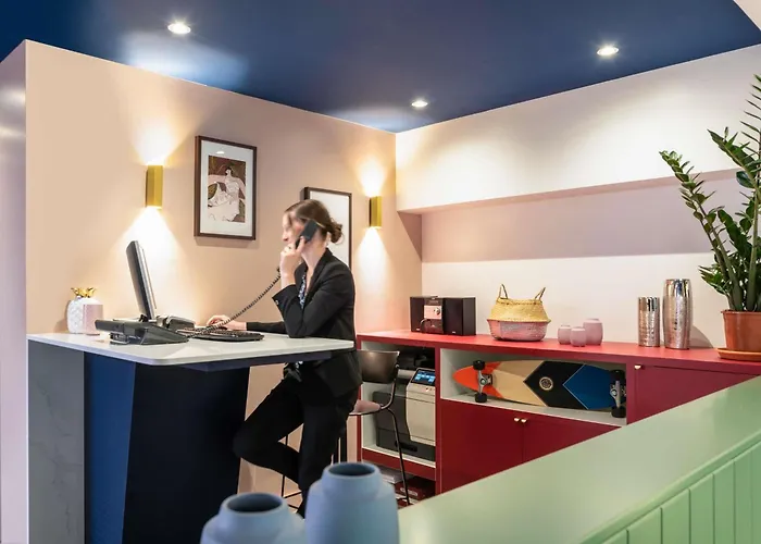 Adagio Haussmann Champs Elysees Apart-hotel 4*