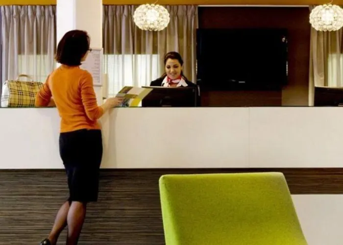 Adagio Haussmann Champs Elysees Apart Otel