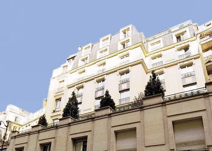 Adagio Haussmann Champs Elysees Apart Otel 4*