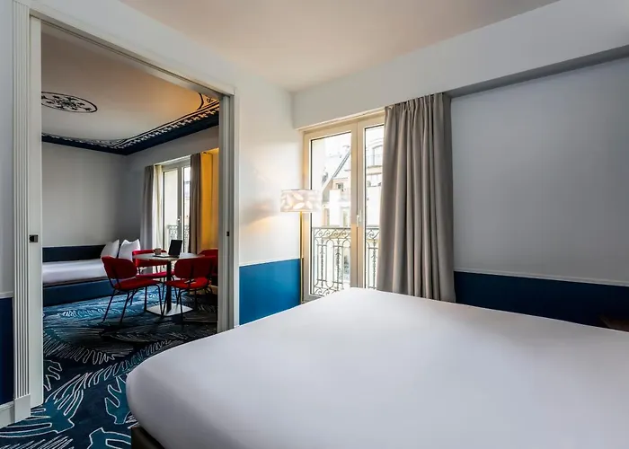Adagio Haussmann Champs Elysees Apart Otel 4*